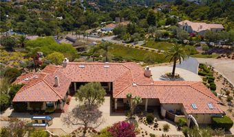 28306 Crescent Hill Way, Escondido, CA 92026