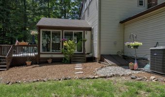 350 Brooke Meadow Rd, Berlin, CT 06037