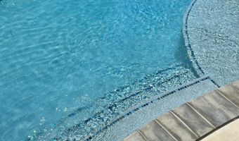 7463 Ocean Dr, Avalon, NJ 08202