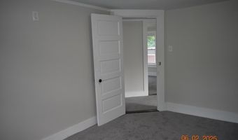 12 Whitten St, Allenstown, NH 03275