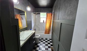 1020 N Church St, Austin, IN 47102