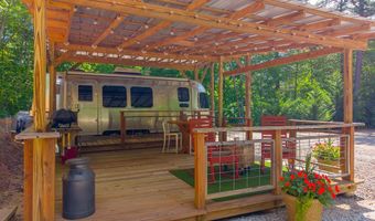 310 Wolf Creek Heights Rd, Almond, NC 28702