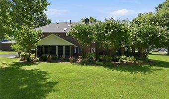 527 Nassau Trl, Asheboro, NC 27205
