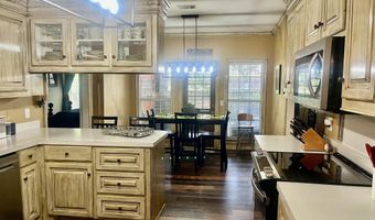 1024 Riverchase North Dr, Brandon, MS 39047