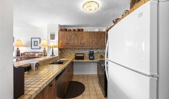 1717 Mott Smith Dr 2904, Honolulu, HI 96822