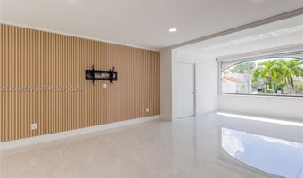 3571 Magellan Cir 343-4, Aventura, FL 33180