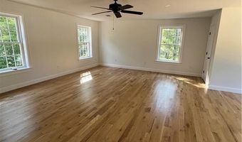 207 Shady Valley Rd, Coventry, RI 02816