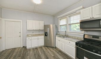 23 Maple Dr, Amityville, NY 11701
