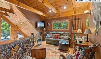 5801 Hickory Nut Gap Rd, Banner Elk, NC 28604