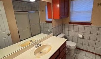 2504 Tanglewood Ct, Ardmore, OK 73401
