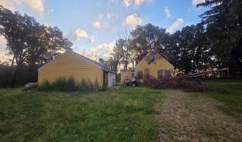 63798 220th St, Austin, MN 55912
