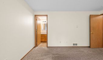 42020 FOREST COURT Ln, Astoria, OR 97103