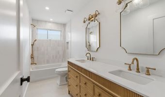 54 E Washington Ave, Atlantic Highlands, NJ 07716