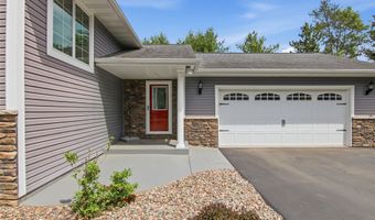 1301 Sandy Ridge Ln, Altoona, WI 54720