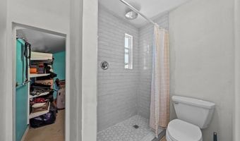 20 Lake Helix Dr, La Mesa, CA 91941