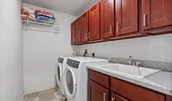 550 Kamaaha Ave 703, Kapolei, HI 96707