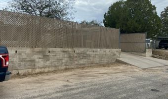 557 E Hillcrest Dr, Benson, AZ 85602