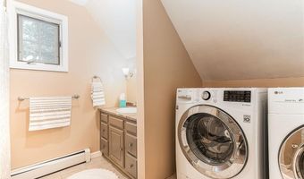 25 Keith Dr, Hopkinton, RI 02832
