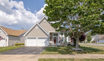 2 Woodlake Ct, Barnegat, NJ 08005