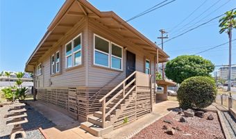 99-42 Kauhale St, Aiea, HI 96701