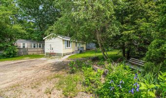 8 Bush Ave, Allenstown, NH 03275
