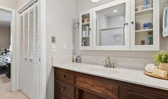 1816 Putnam Dr, Bartlesville, OK 74006