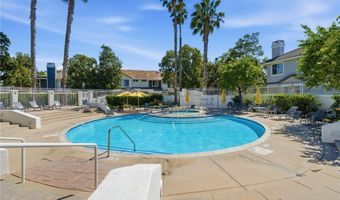 65 Carlsbad, Aliso Viejo, CA 92656