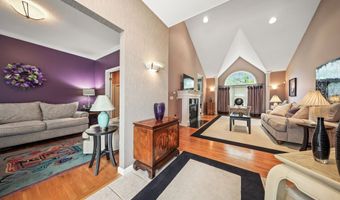 136 Thistle Pond Dr 136, Bloomfield, CT 06002