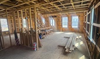 18 New St, Albany, VT 05820