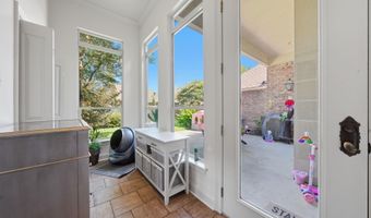 10634 Shoreline Dr, Baton Rouge, LA 70809