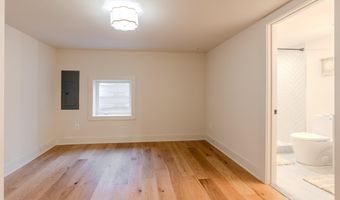 3107 MOSBY St, Alexandria, VA 22305