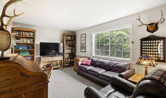 8140 Pasadena Ave, La Mesa, CA 91941