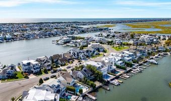 22 PELICAN Dr S, Avalon, NJ 08202