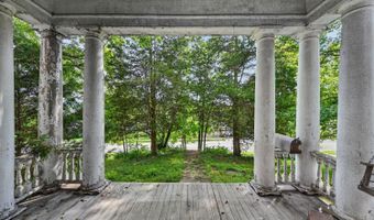 336 Sunnyside Ave, Aurora, IN 47001