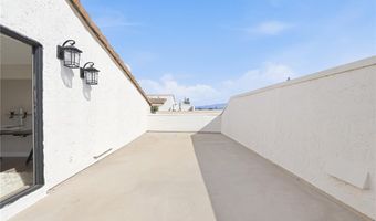 5310 Zelzah Ave 302, Encino, CA 91316