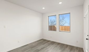 761 Waterhouse Lake Dr, Anna, TX 75409