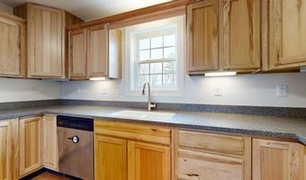 48 Lubear Way, Auburn, ME 04210