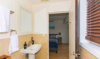 6266 Keokea Pl, Honolulu, HI 96825