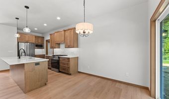 413 CARRIE LYNN Ave, Algoma, WI 54201