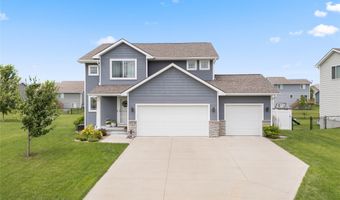 2718 NW 23rd St, Ankeny, IA 50023