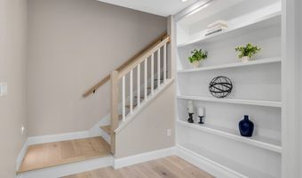 52 Woodbrey Ln, Standish, ME 04084