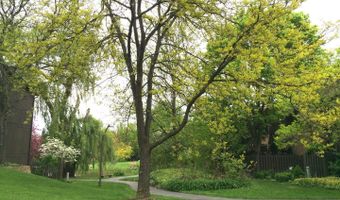 2547 Meade Ct, Ann Arbor, MI 48105