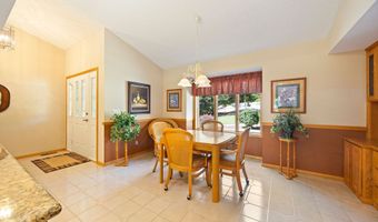 10 Fyne Ln, Bella Vista, AR 72715