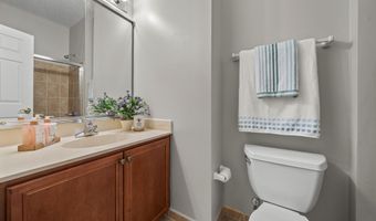 2086 Autumn Hill Dr, Ann Arbor, MI 48103