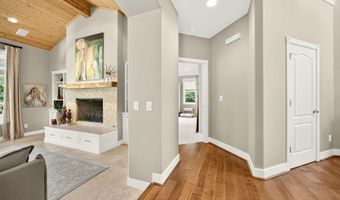 161 Sunnyview Dr, Ashland, OR 97520