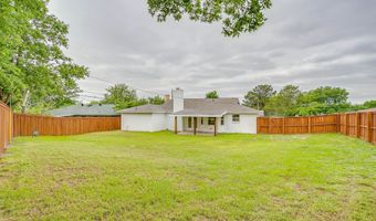 220 Rolling Hills Dr, Aledo, TX 76008