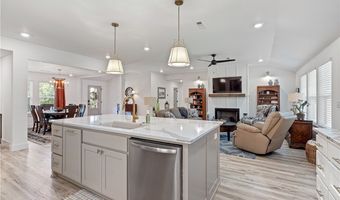 4 Callander Ln, Bella Vista, AR 72715