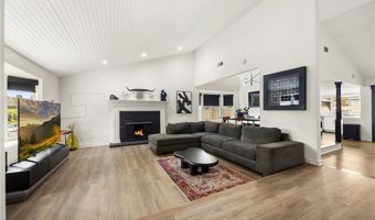 25311 Pike Rd, Laguna Hills, CA 92653