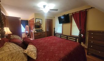 910 16th St, Auburn, NE 68305