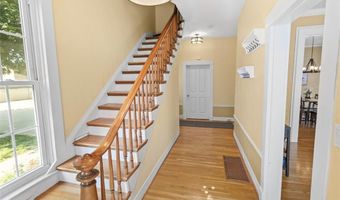 330 Alby St, Alton, IL 62002